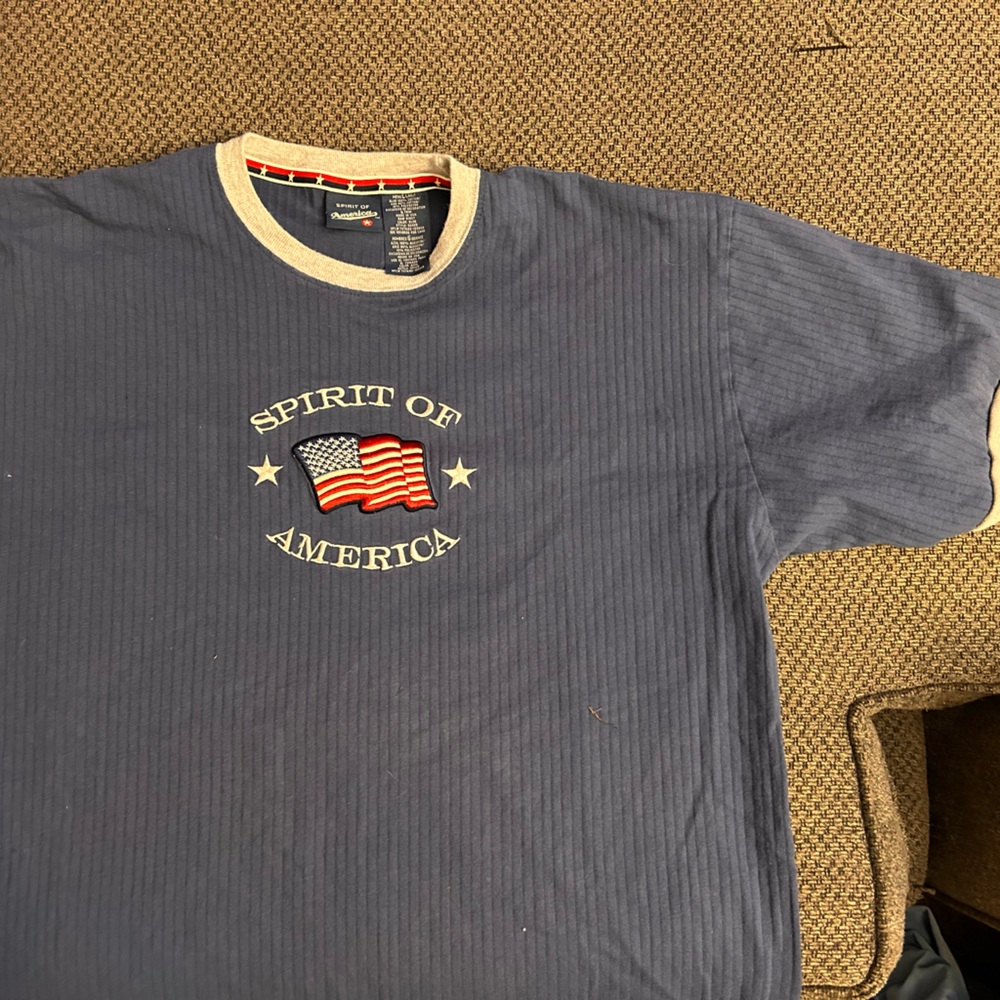 VINTAGE SPIRIT OF AMERICA SHIRT!!